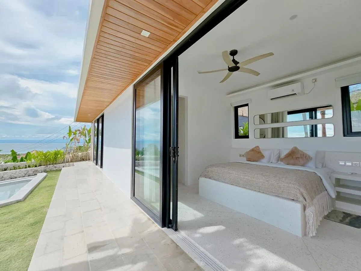 Villa Eternal - Three Bedroom Luxury Residence With Rooftop Oceanview Sauna Pecatu