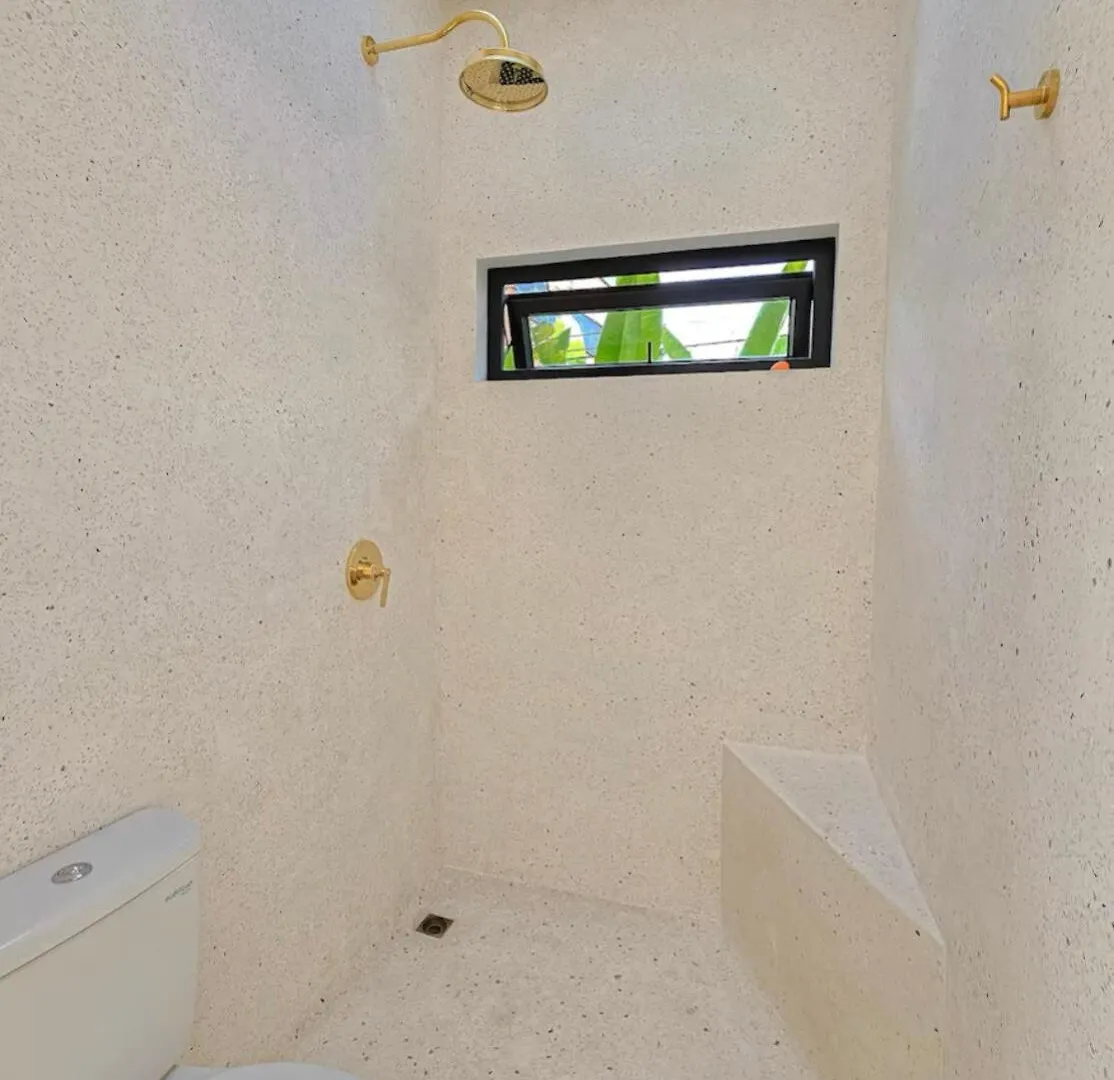 Villa Eternal - Three Bedroom Luxury Residence With Rooftop Oceanview Sauna Pecatu