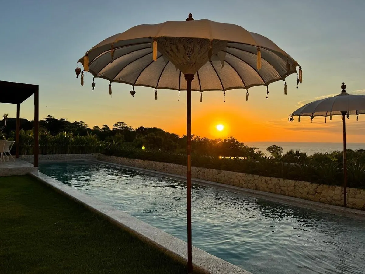 Villa Eternal - Three Bedroom Luxury Residence With Rooftop Oceanview Sauna Pecatu